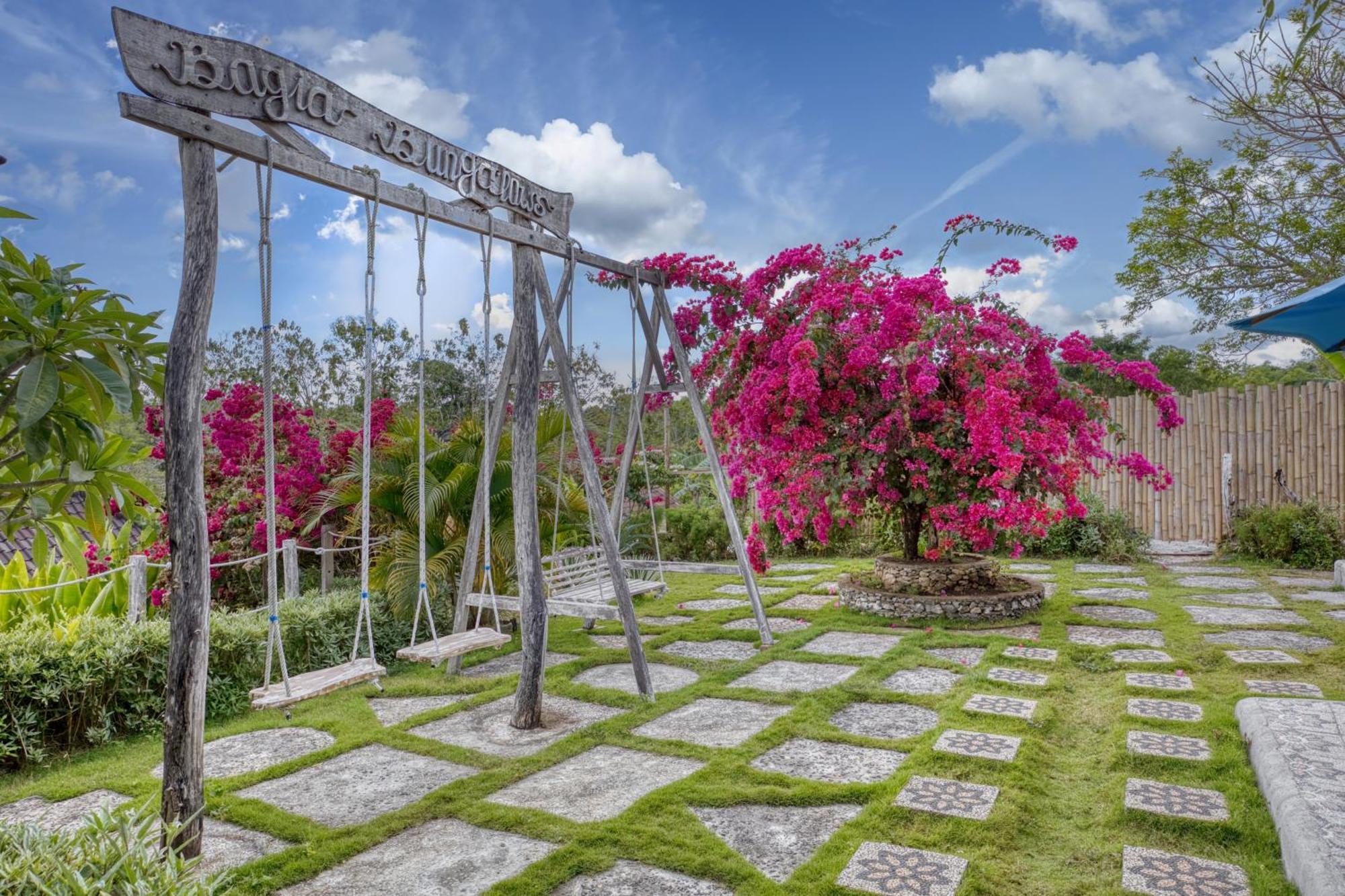 Bagia Bungalows Toyapakeh Exterior foto