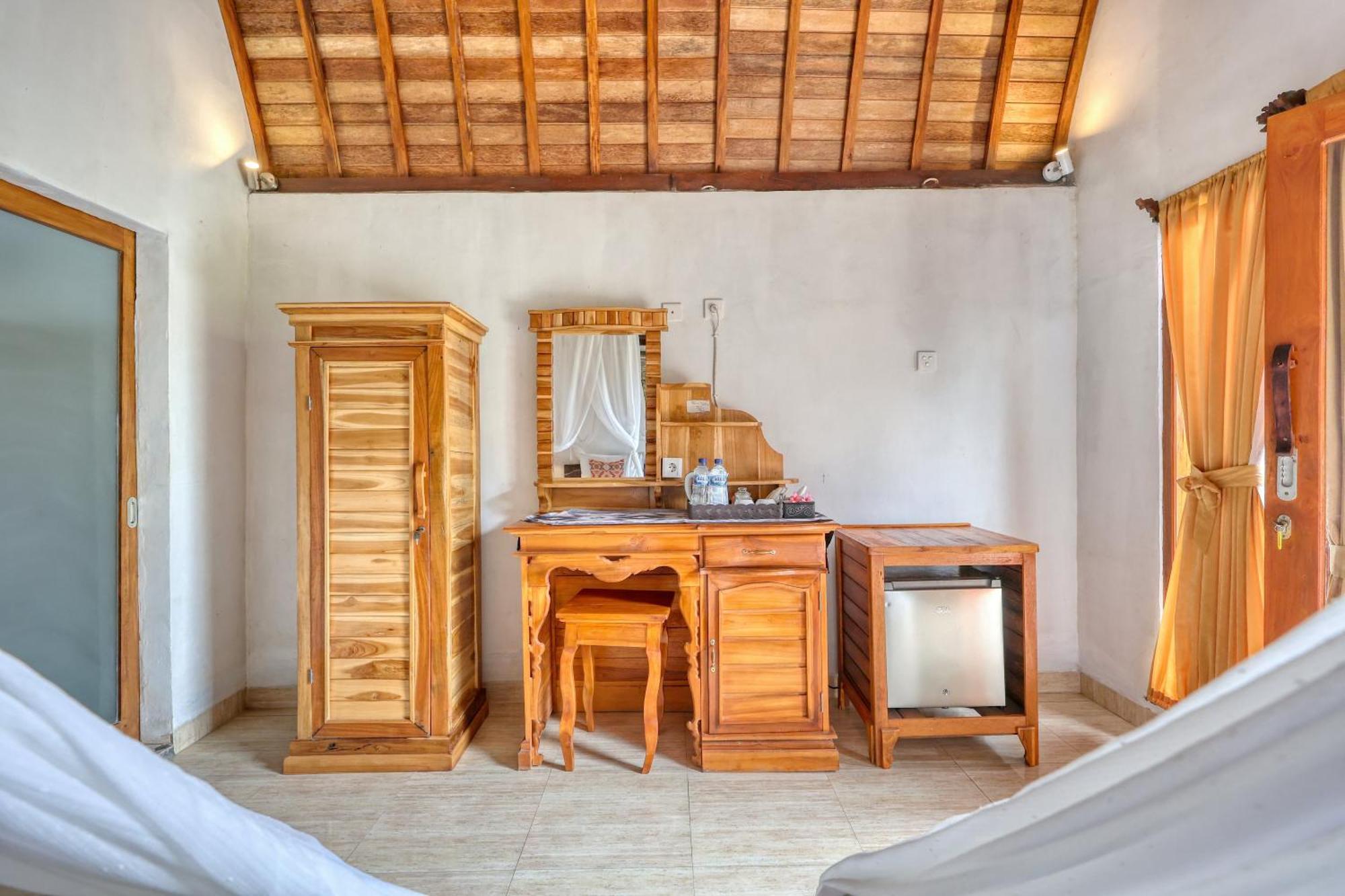 Bagia Bungalows Batumadeg Quarto foto